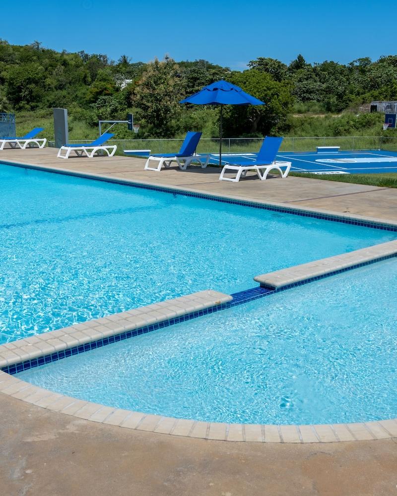 Parador El Faro Aguadilla Εξωτερικό φωτογραφία